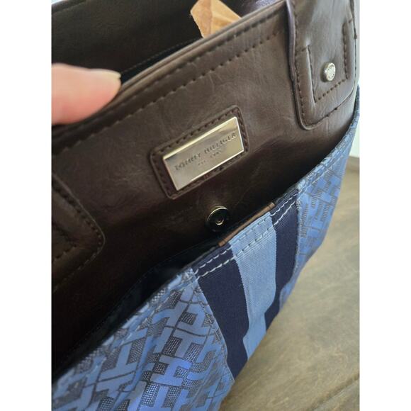 Tommy Hilfiger Monogram Tote Bag Brown Leather & Blue Pattern 13"x13"x4.5" - Picture 9 of 13